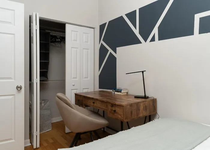 Appartement Flexhome Ukrainian Village • 2br • Convenient Walkability - Sleeps 6